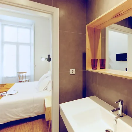 Hall Chiado 4* Lizbona