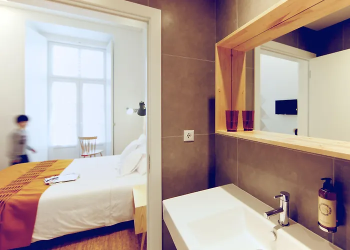 Hall Chiado 4* Lisbon