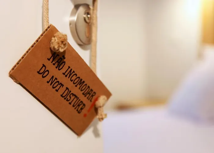 Guest house Hall Chiado Lisbon