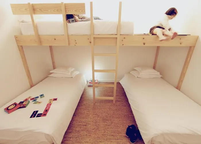 Guest house Hall Chiado Lisbon