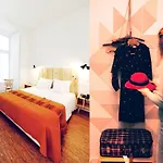 Hall Chiado Guest house Lisbon